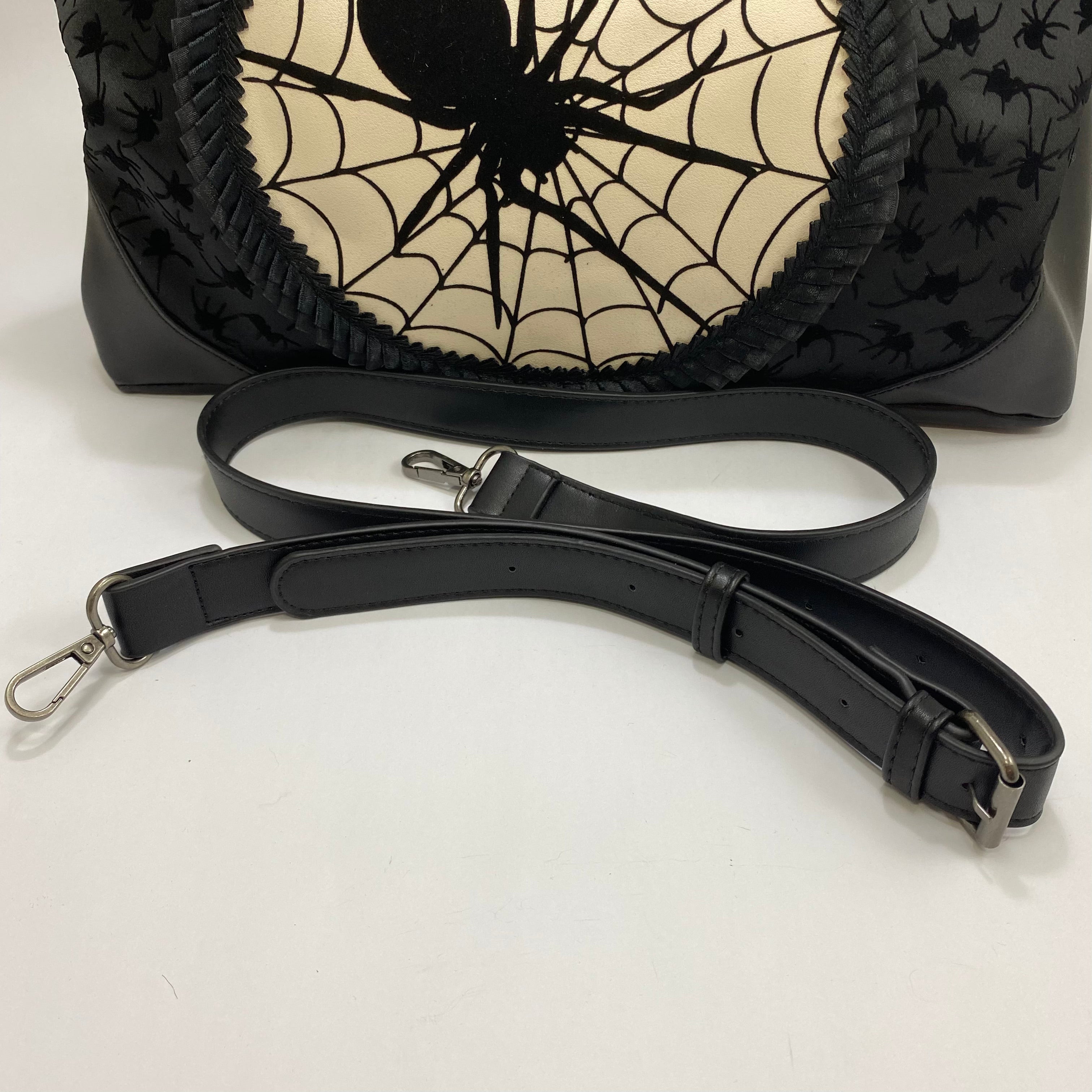 Banned Apparel Velvet Spider Web Bag – Black Martin